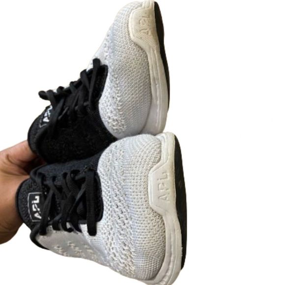 APL MEN’s METALLIC BLACK & WHITE TECHLOOM PRO TRAINER ATHLETIC SNEAKERS Sz-7.5 - Picture 3 of 10